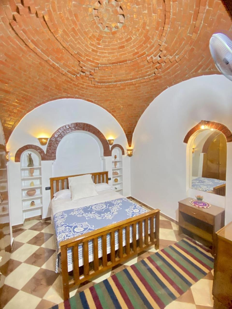 Vila Shahhat House Luxor